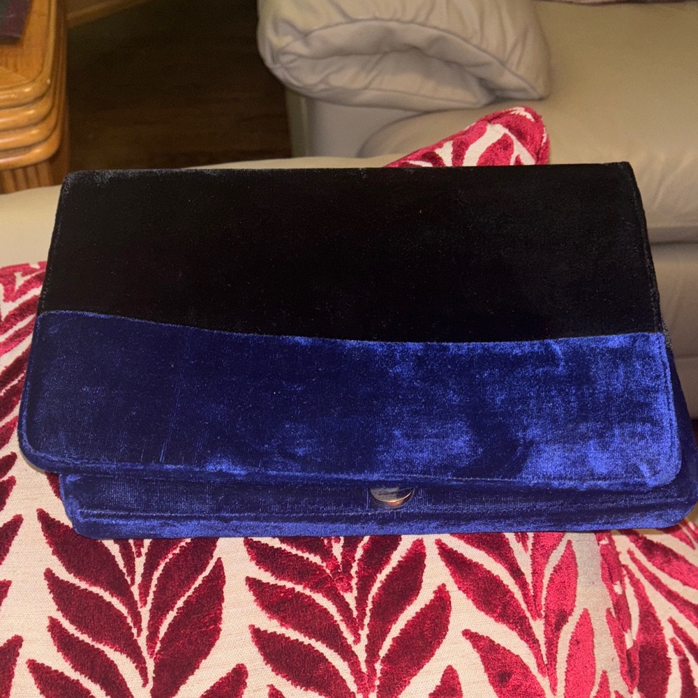 Elegant Black and Blue Velvet Clutch
